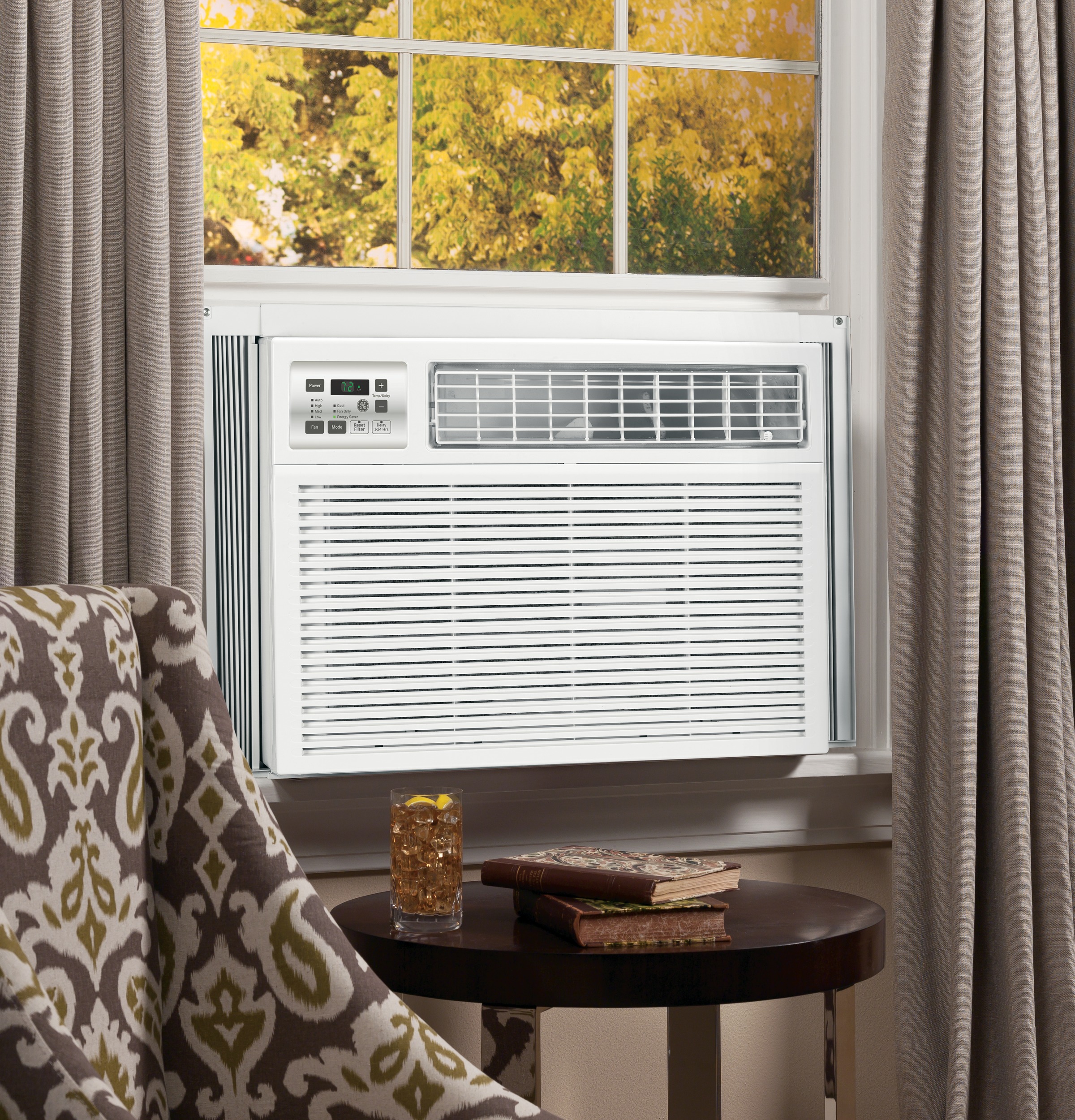 230 Volt Electronic Room Air Conditioner AEW24DT, product image 3 of 3