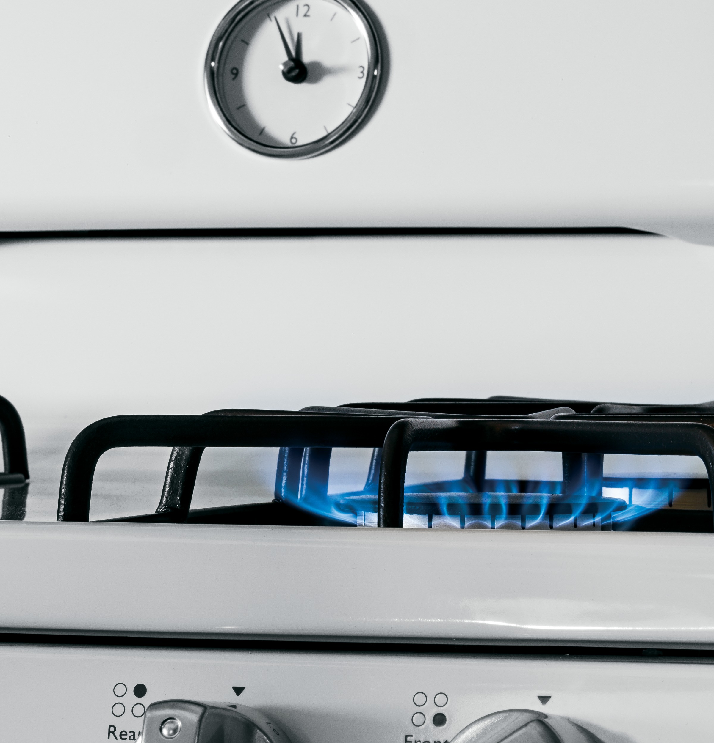 Artistry Series 30" Free-Standing Gas Range AGBS45DEFWS, product image 9 of 12