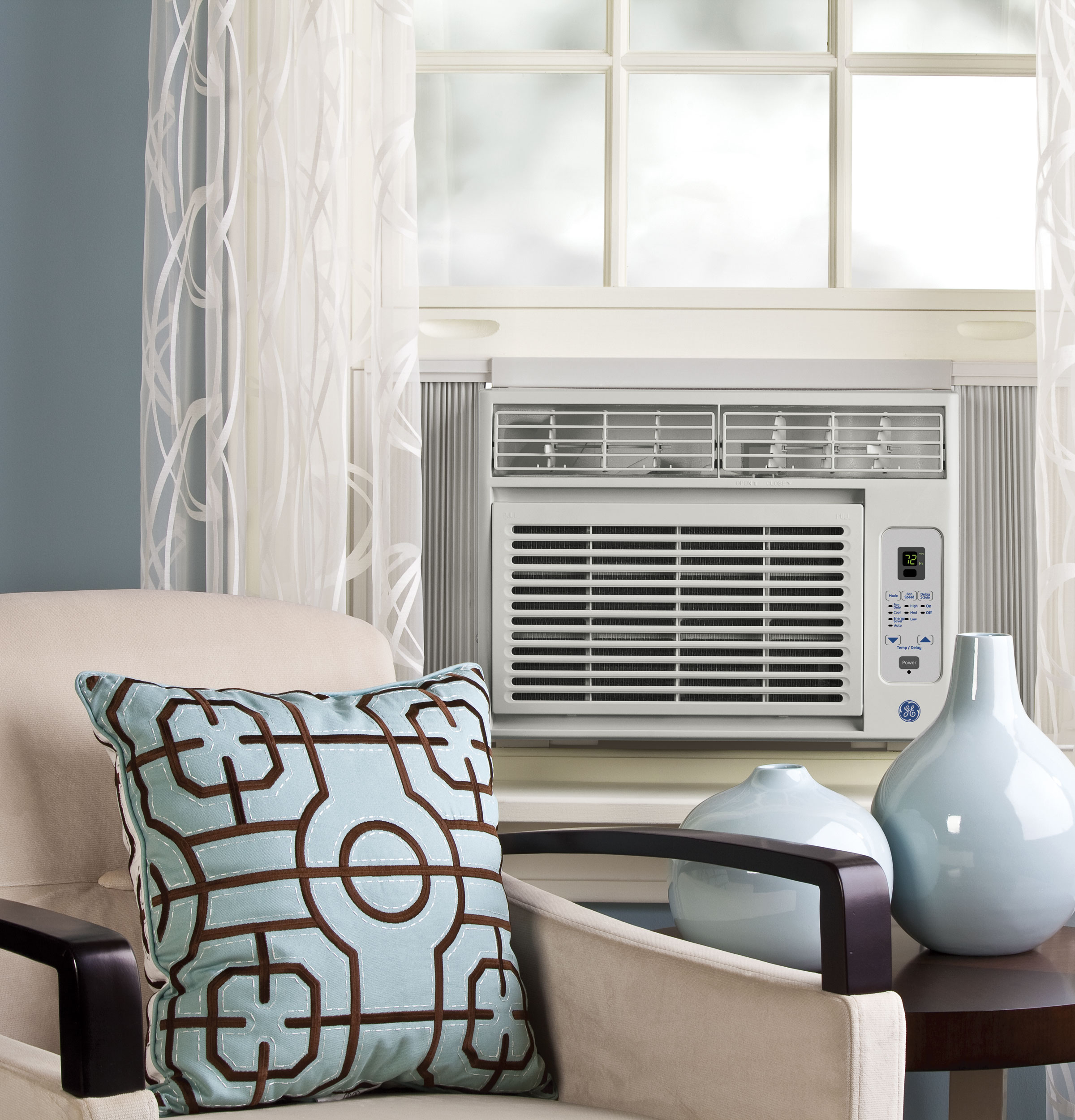 115 Volt Electronic Room Air Conditioner AHH10AP, product image 2 of 3