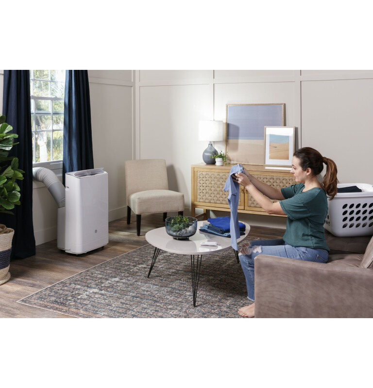 9,850 BTU SACC Portable Air Conditioner for Medium Rooms up to 350 sq ft. (14,000 BTU ASHRAE) APCA14YBBW
