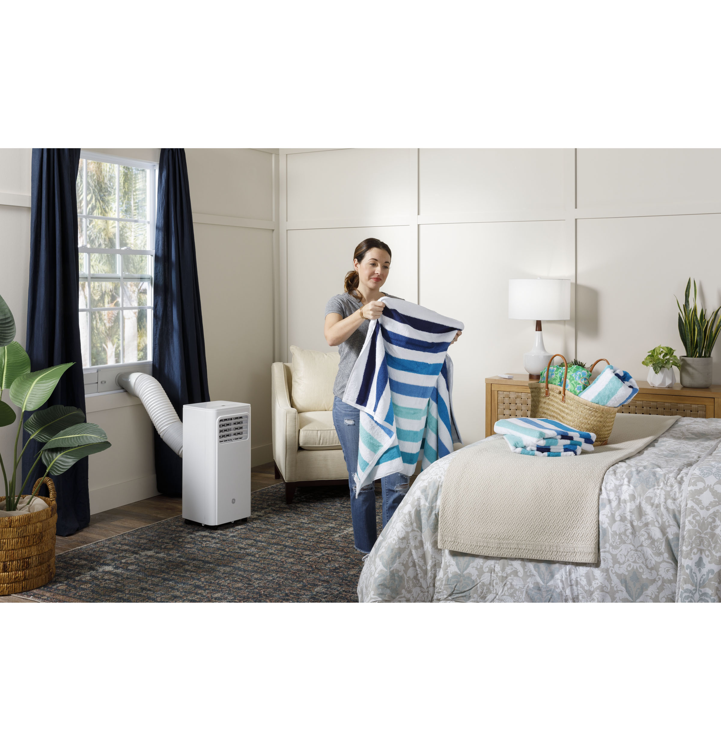 5,000 BTU DOE Portable Air Conditioner for Small Rooms up to 200 sq. ft. view 8