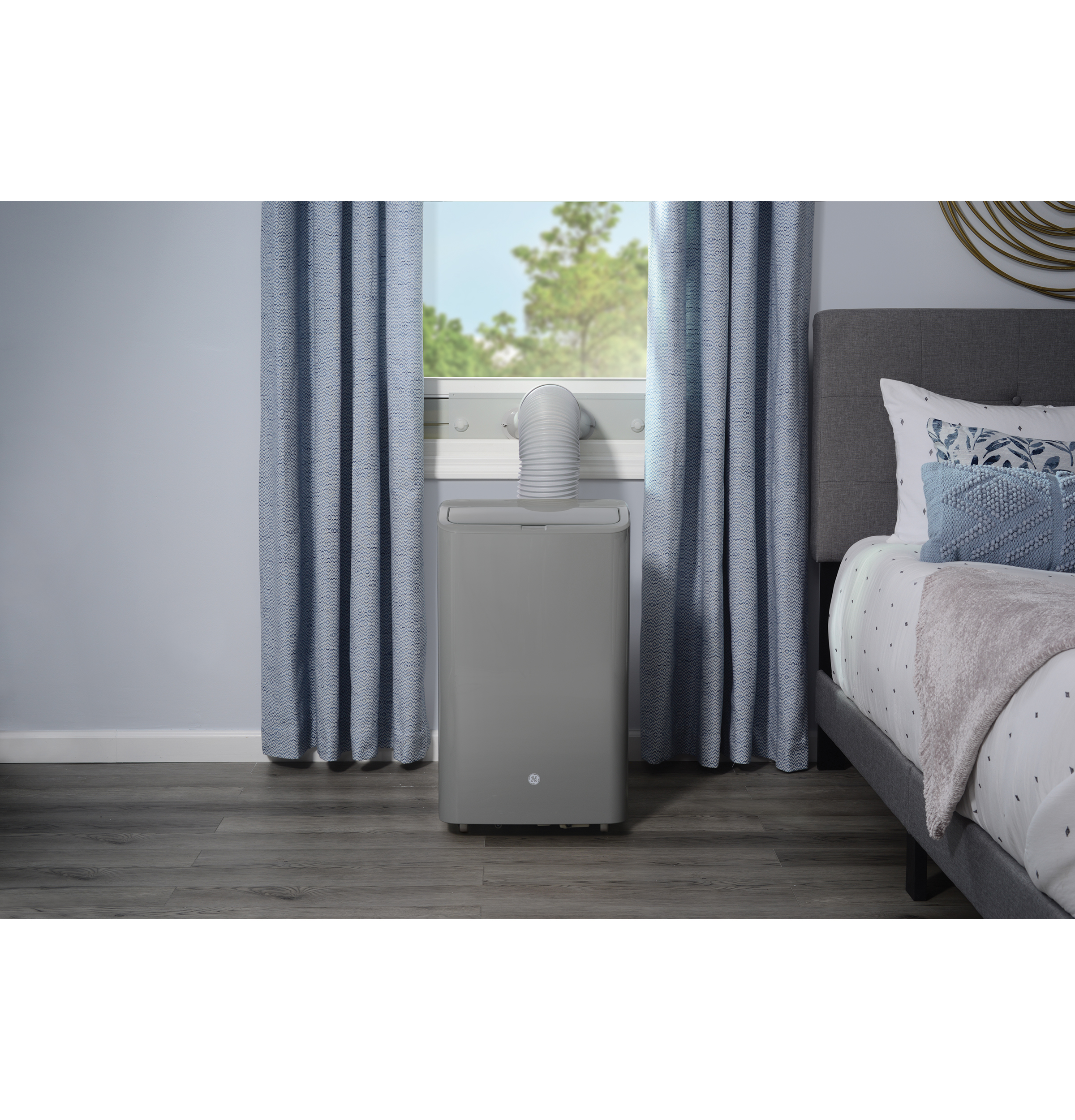 8,500 BTU Heat/Cool Portable Air Conditioner with Dehumidifier and Remote, Grey APSD08JASG