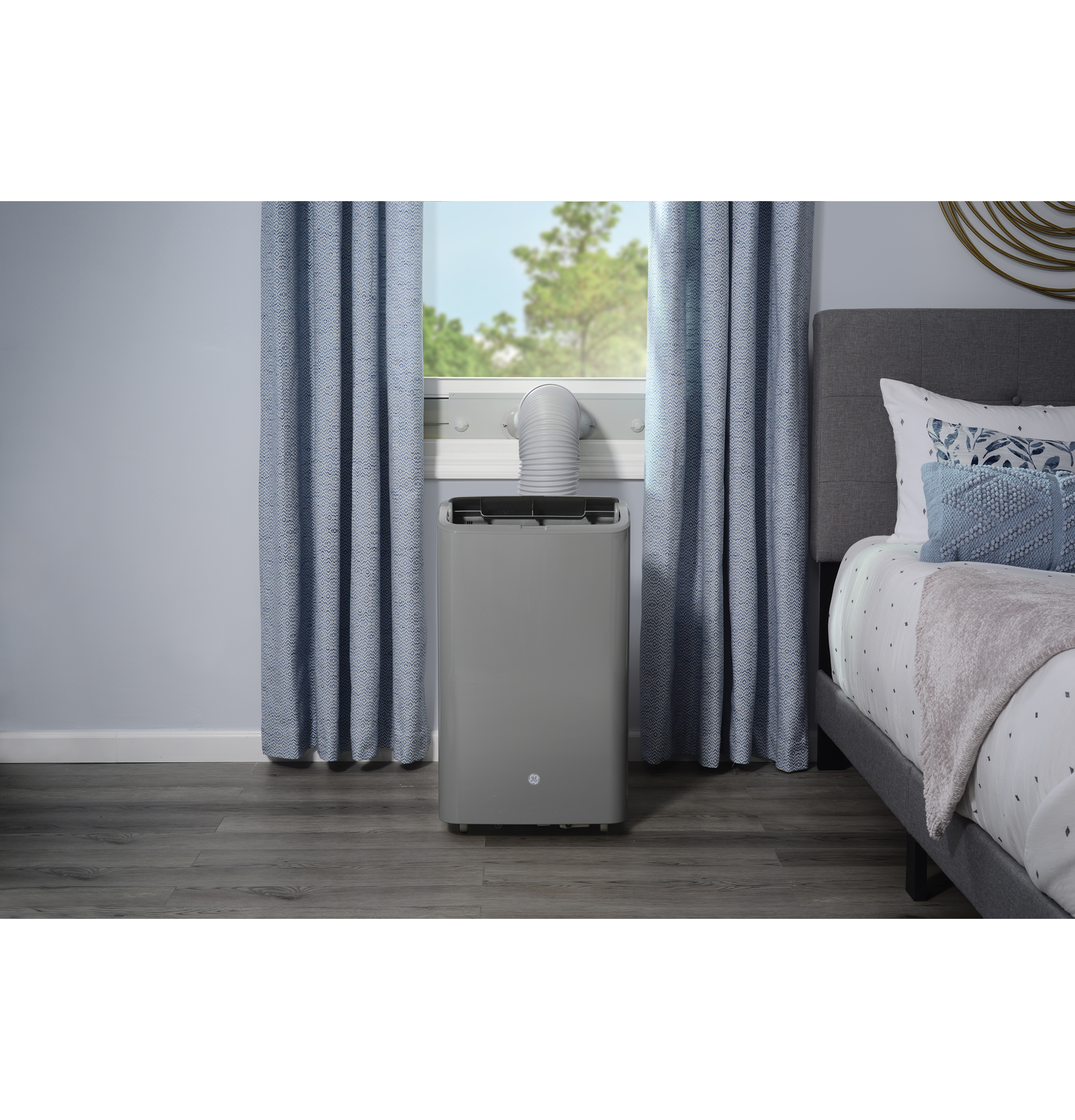 8,500 BTU Heat/Cool Portable Air Conditioner with Dehumidifier and Remote, Grey APSD08JASG