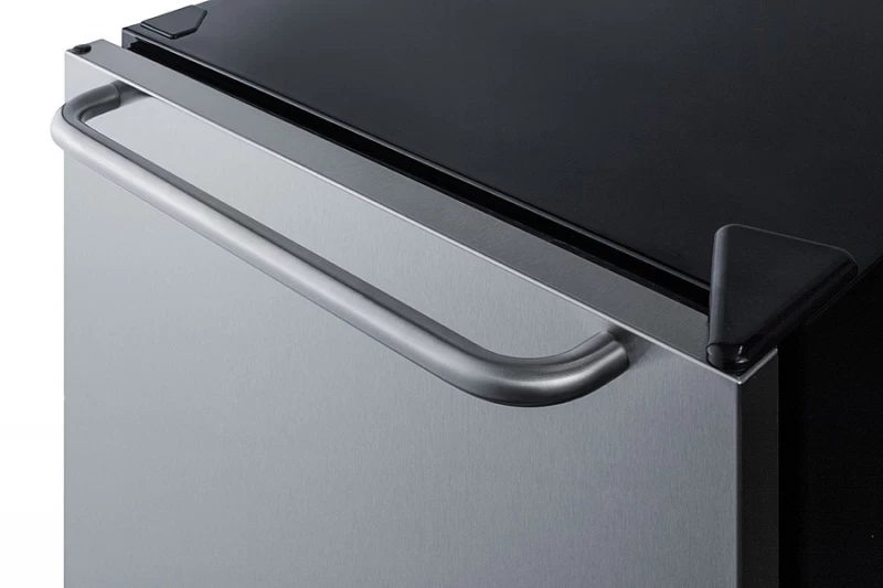 24" Wide Built-In All-Refrigerator, ADA Compliant AR5BS