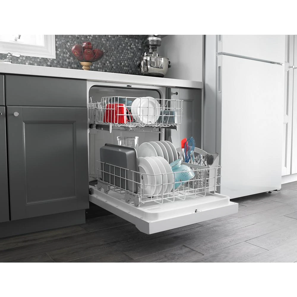 30-inch Top-Freezer Refrigerator with Glass Shelves view 17
