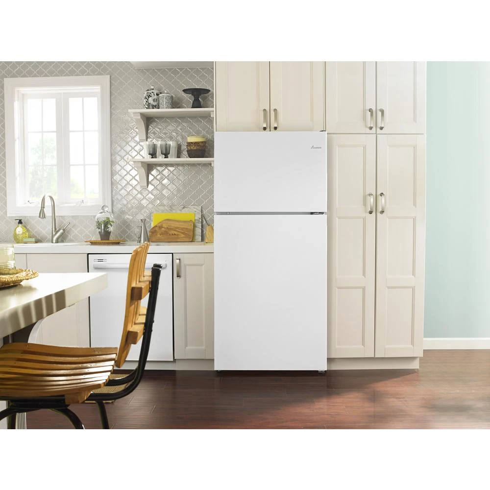 30-inch Top-Freezer Refrigerator with Glass Shelves view 15