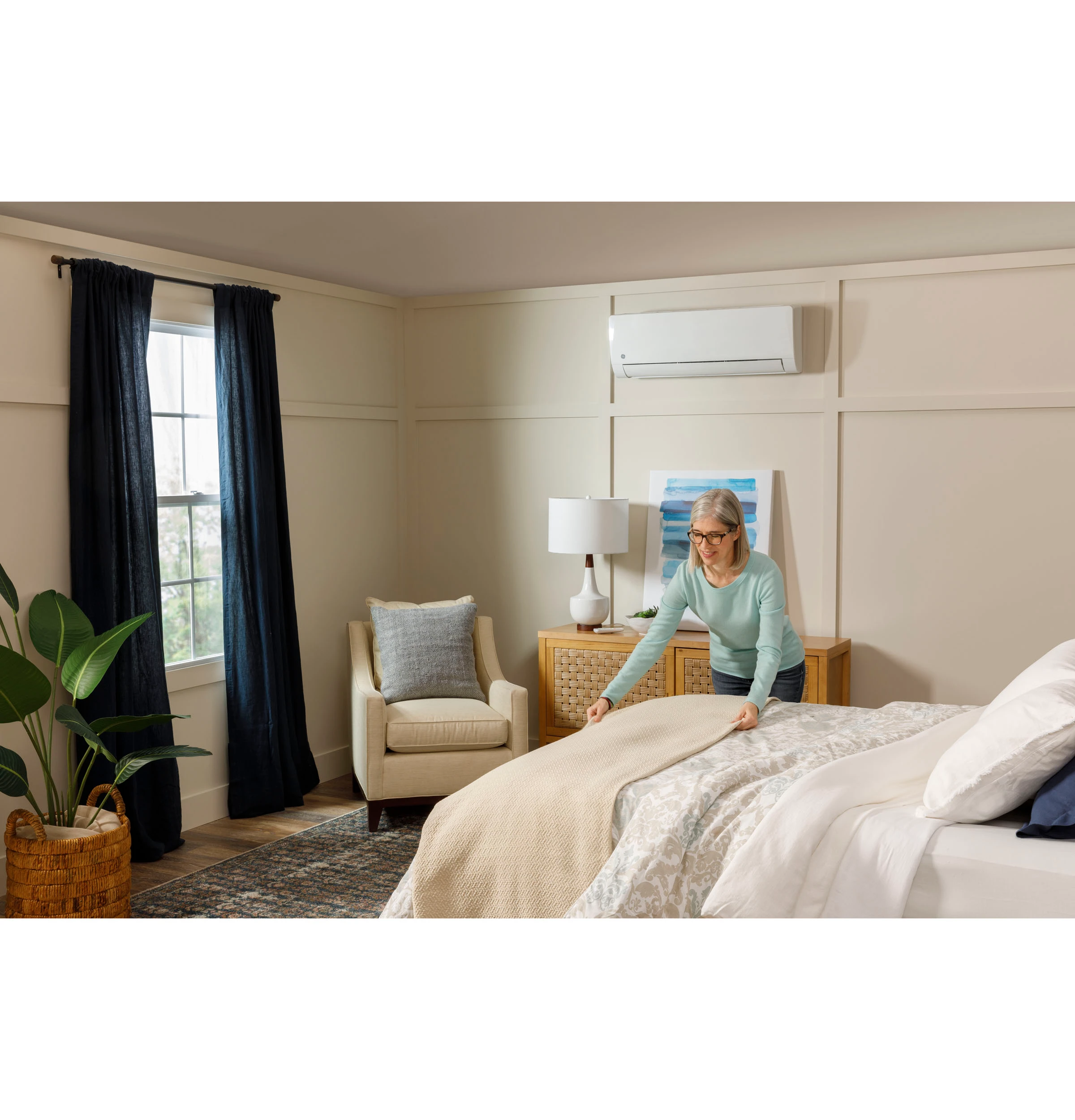 Altitude Series 208-230V 9,000 BTU Single-Zone Ductless Highwall Indoor Unit ASYW09PRDWB, product image 6 of 6