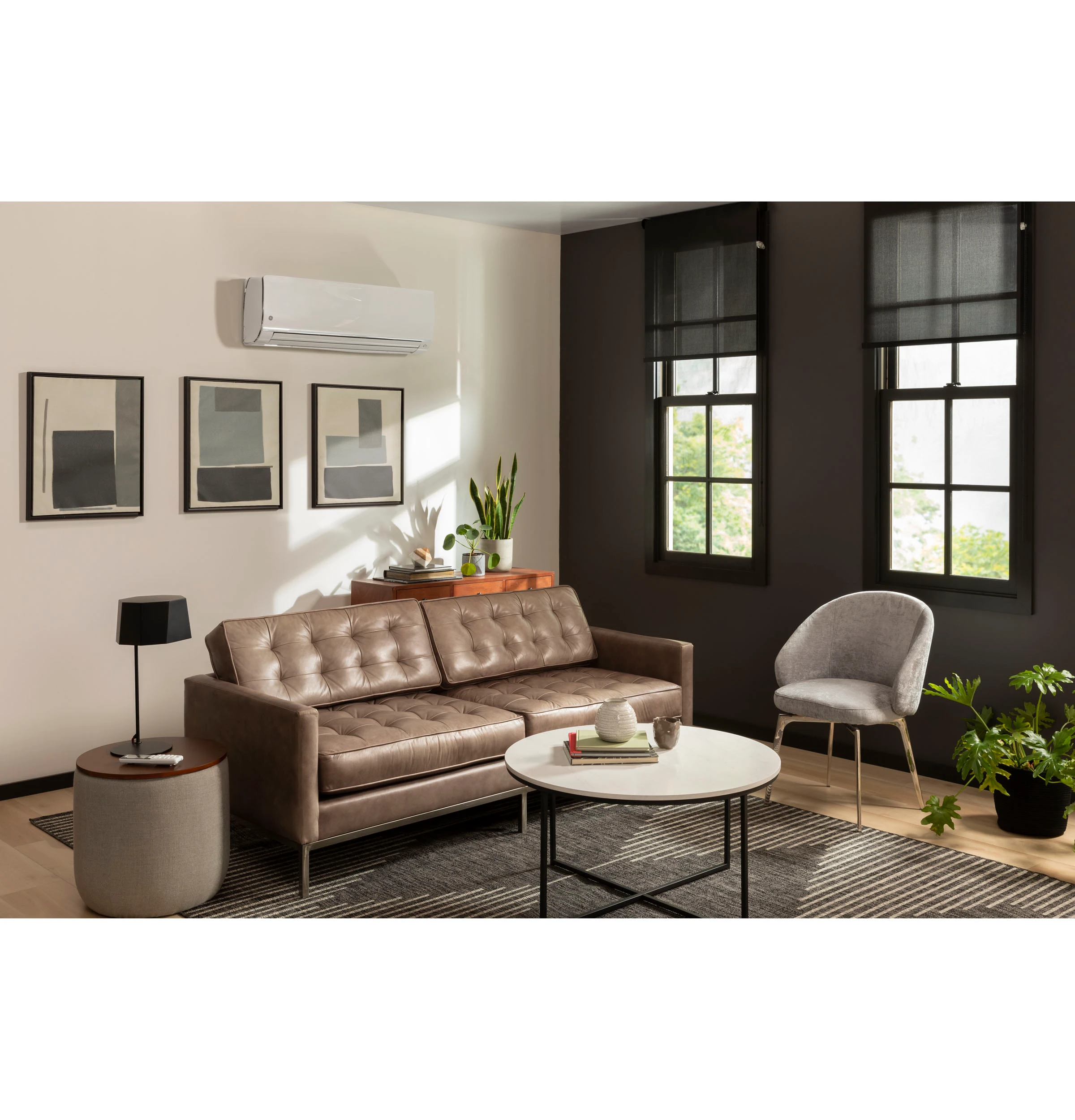 Endure Series 208-230V 9,000 BTU Single-Zone Ductless Highwall Indoor Unit ASYW09URDWD, product image 2 of 6