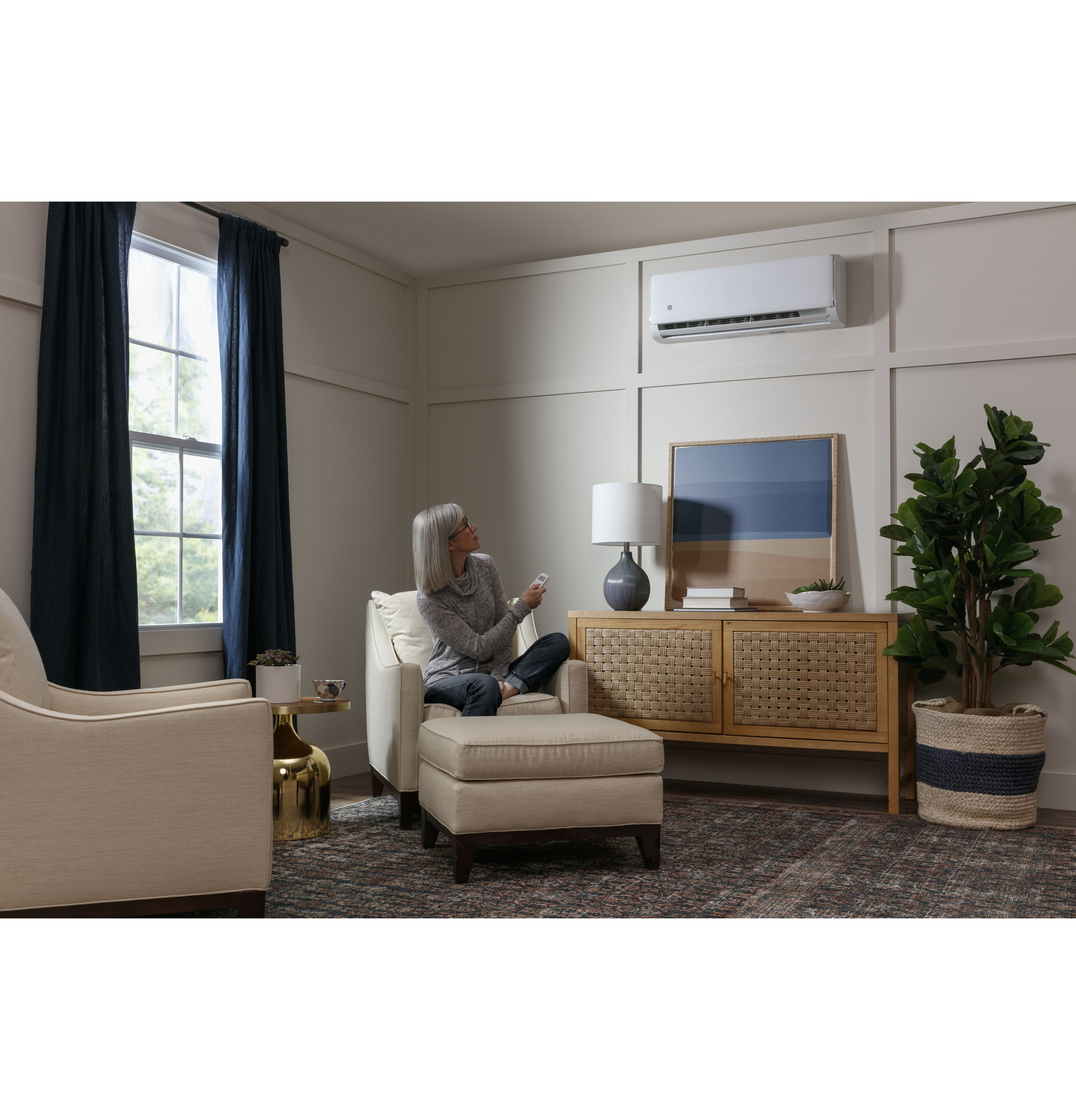 Caliber Series 115V 12,000 BTU Single-Zone Ductless Highwall Indoor Unit ASYW12CRAWA, product image 5 of 6