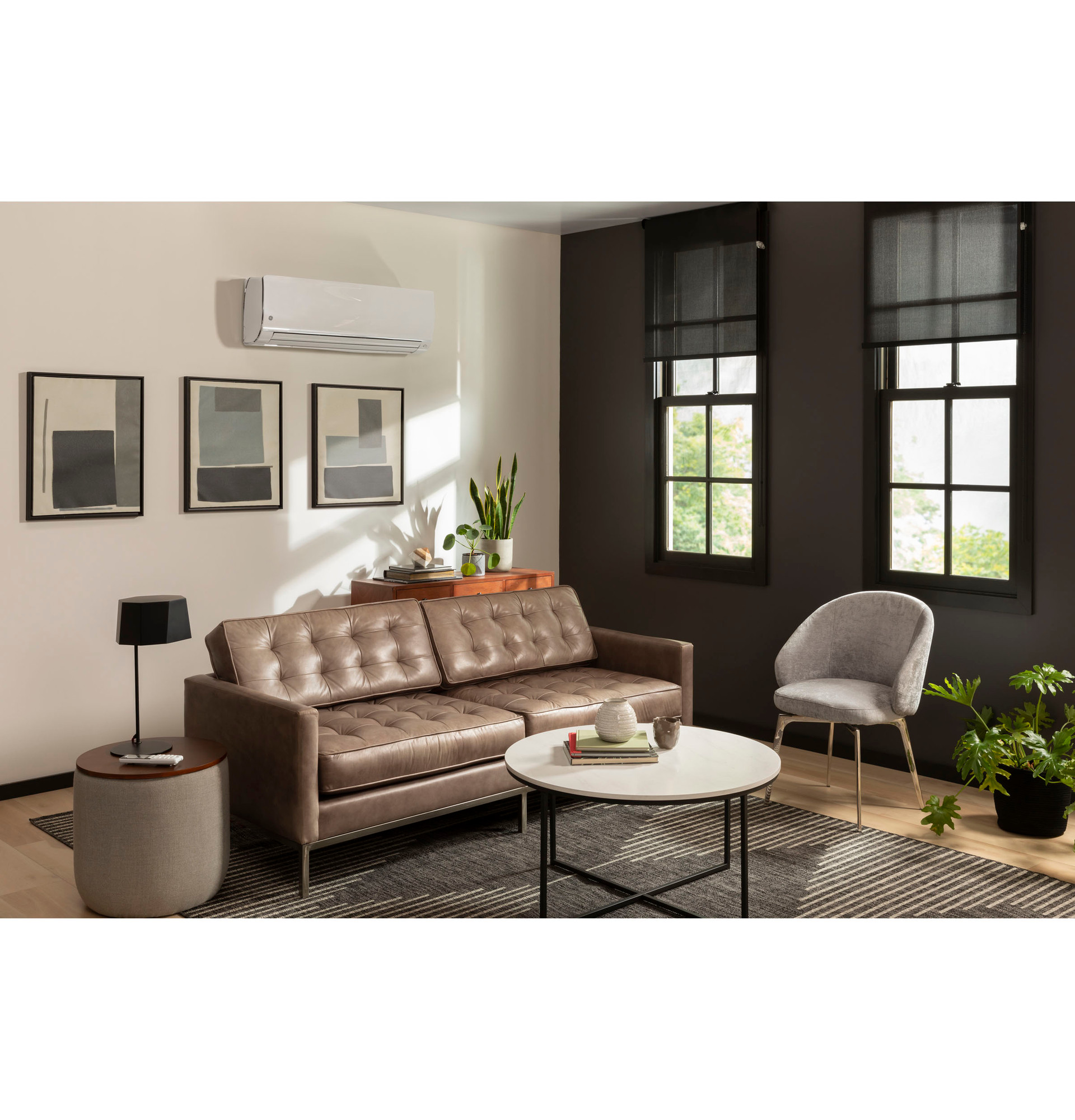 Endure Series 208-230V 18,000 BTU Single-Zone Ductless Highwall Indoor Unit ASYW18URDEB, product image 2 of 6