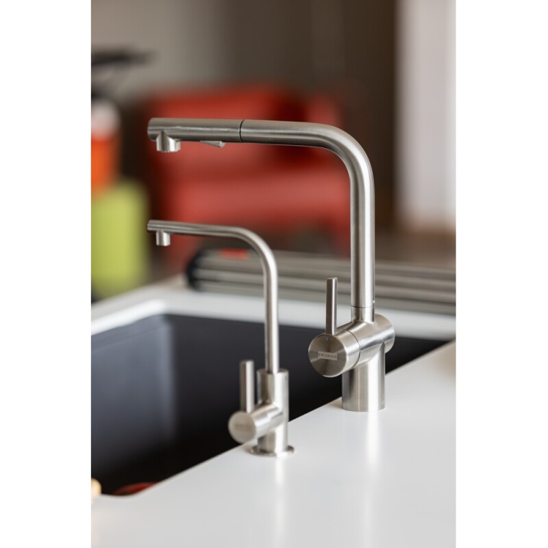 Atlas Neo Pull Out Faucet view 5