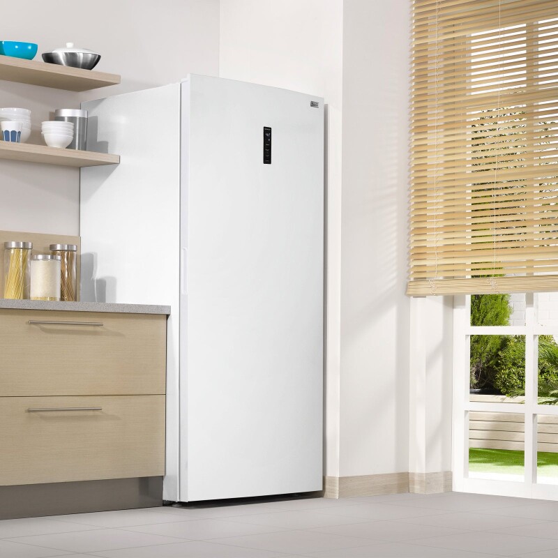 Avanti 21.2 cu ft. Vertical Freezer, Frost Free in White AV2121VFB0W, product image 9 of 9