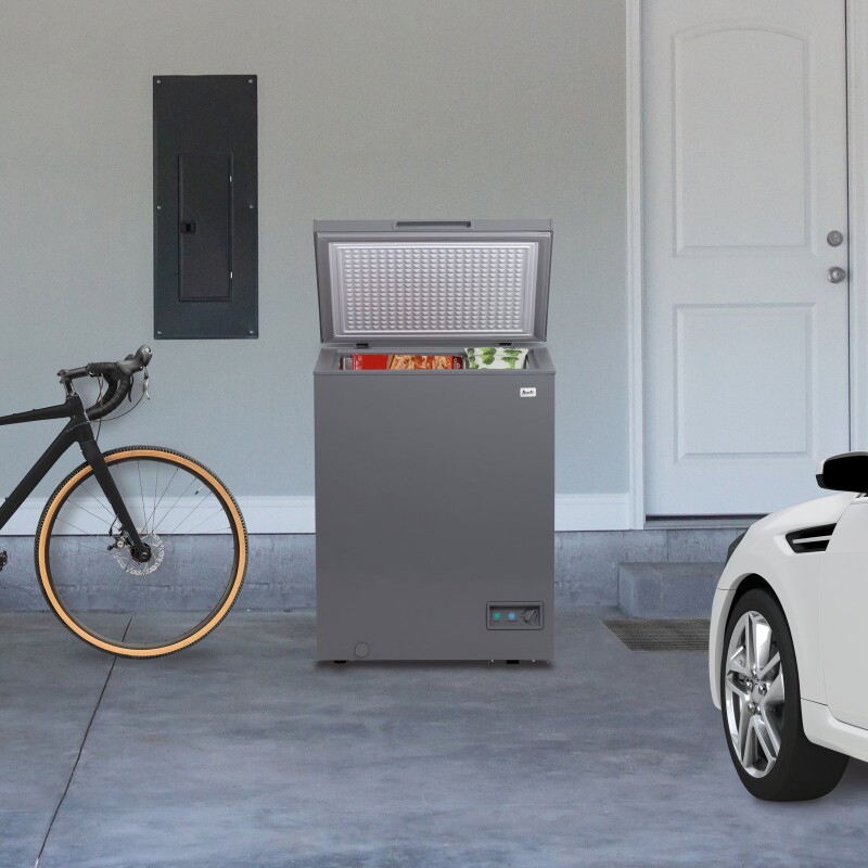 Avanti Garage Ready Chest Freezer AVCF50SB, product image 16 of 30