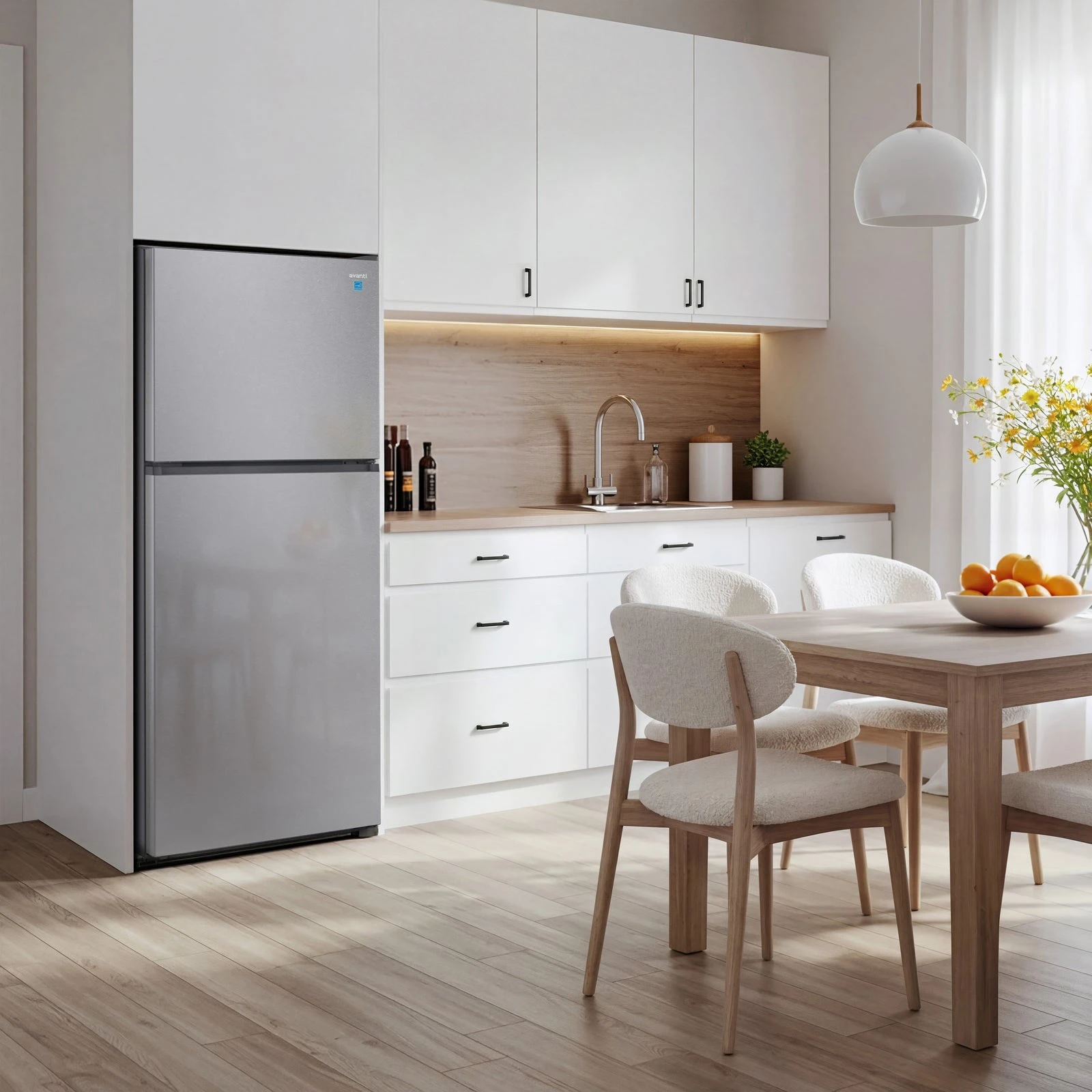Avanti MaxxSpace Garage-Ready 21 cu. ft. Refrigerator AVFF21DLJM0SS