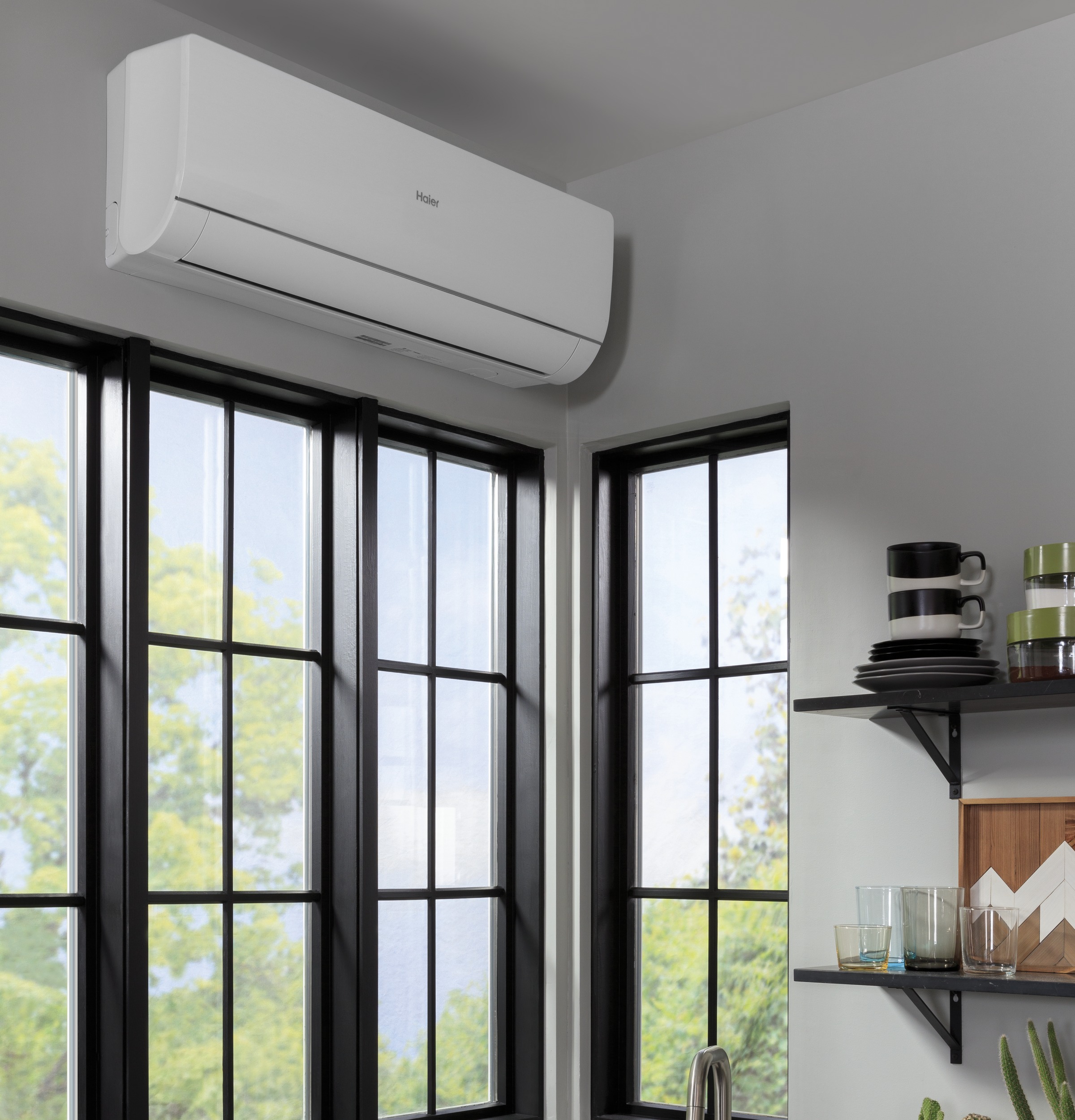 208-230V 12,000 BTU Ductless Highwall Indoor Unit AW12LC2VHB