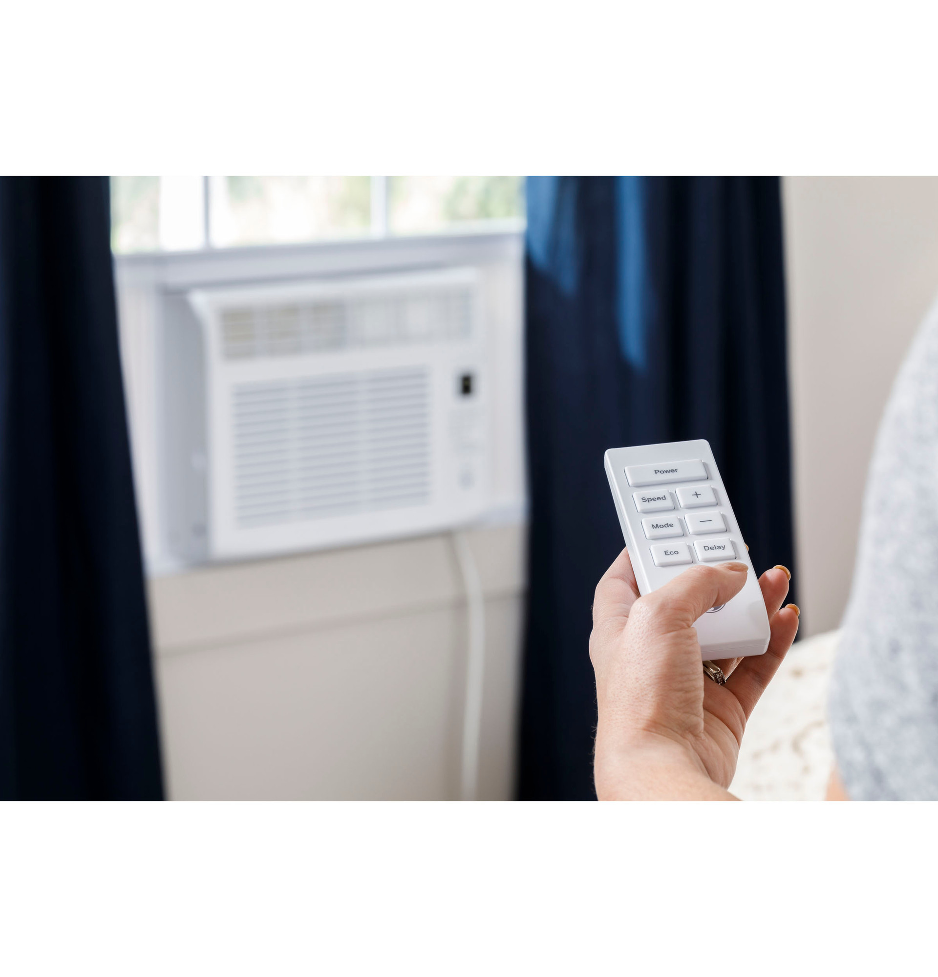 6,000 BTU Electronic Window Air Conditioner for Small Rooms up to 250 sq ft. AWCS06BWT