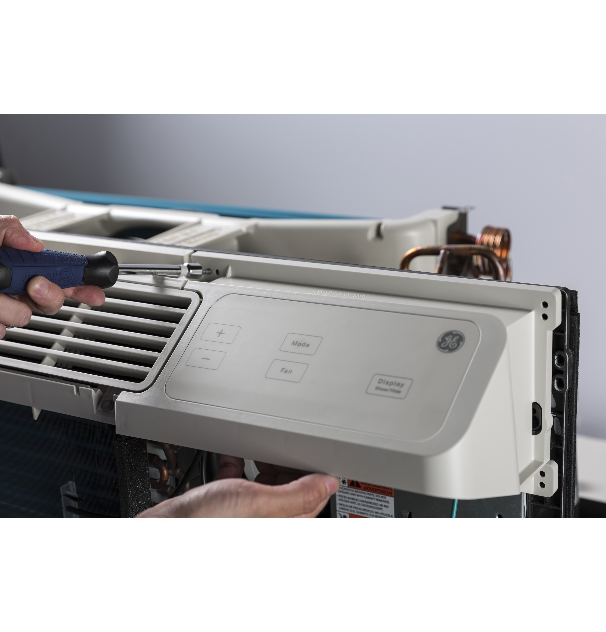Zoneline Heat Pump Unit with Corrosion Protection 9,000 BTU, 230/208 Volt AZ65H09DAC, product image 31 of 34