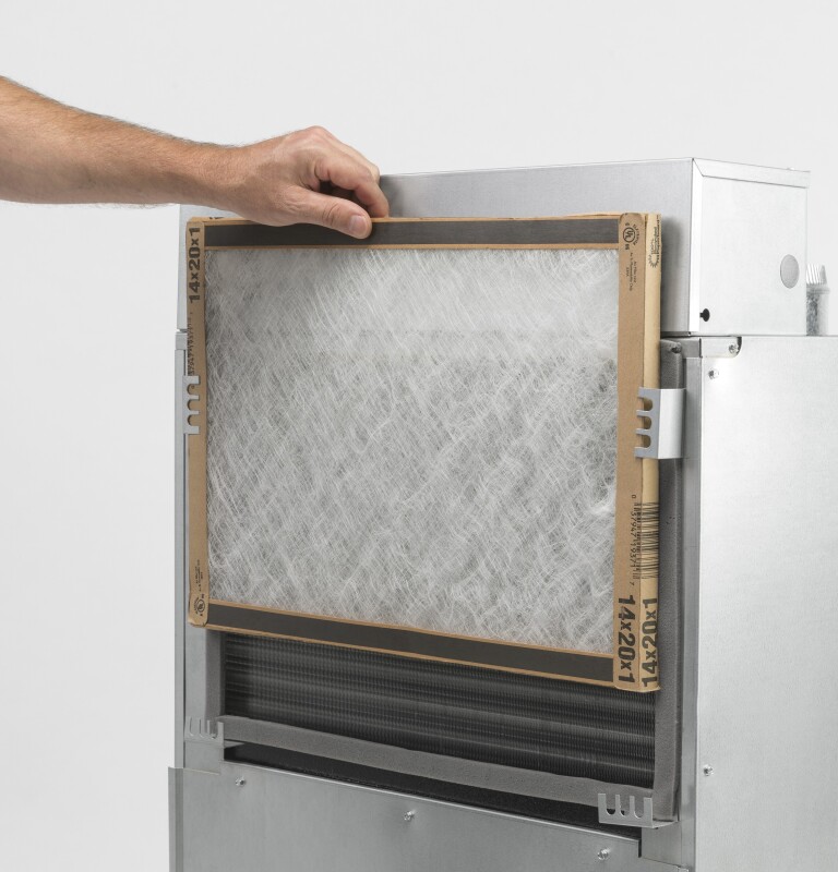 Zoneline Heat Pump Single Package Vertical Air Conditioner 20 Amp 230/208 Volt AZ91H18D3C