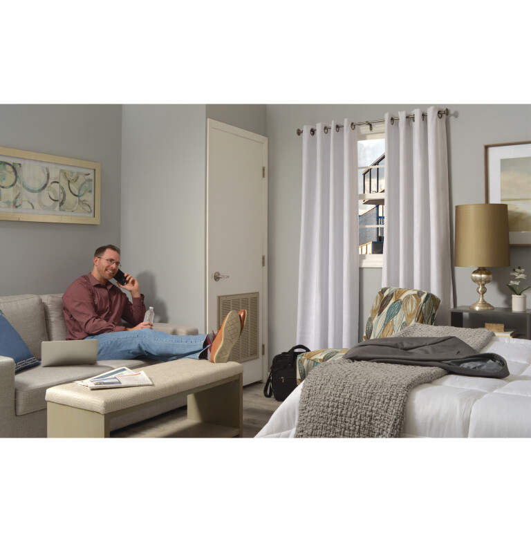 Zoneline UltimateV10 Heat Pump Single Package Vertical Air Conditioner 265 Volt AZ95H09EAC