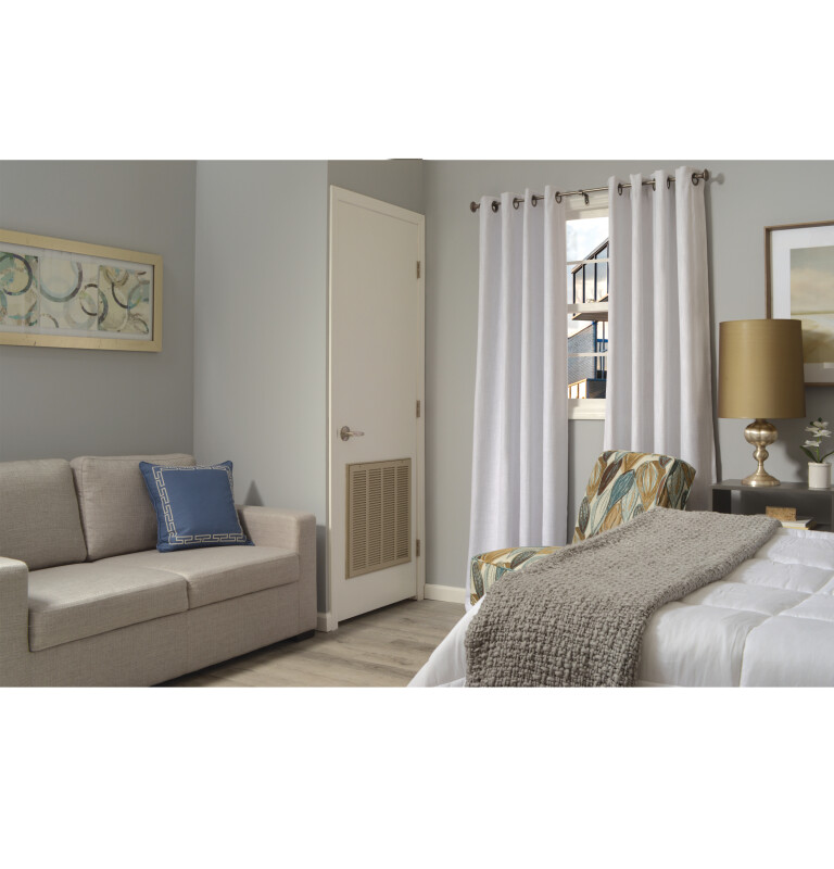 Zoneline UltimateV10 Heat Pump Single Package Vertical Air Conditioner 265 Volt AZ95H09EAC