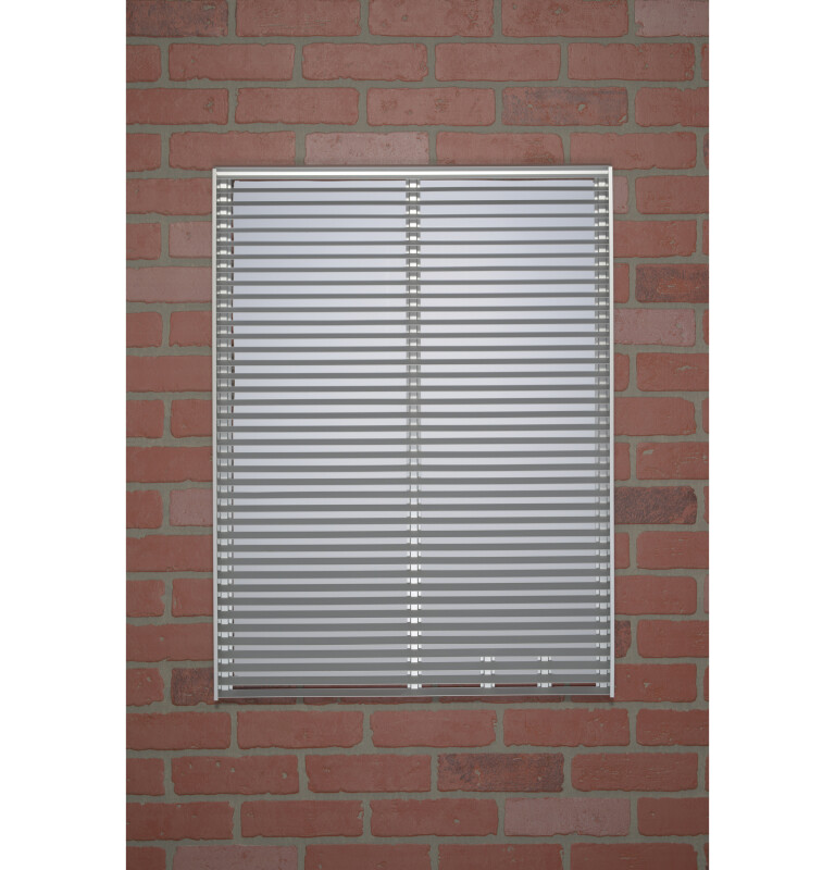 Zoneline UltimateV10 Heat Pump Single Package Vertical Air Conditioner 265 Volt AZ95H09EAC
