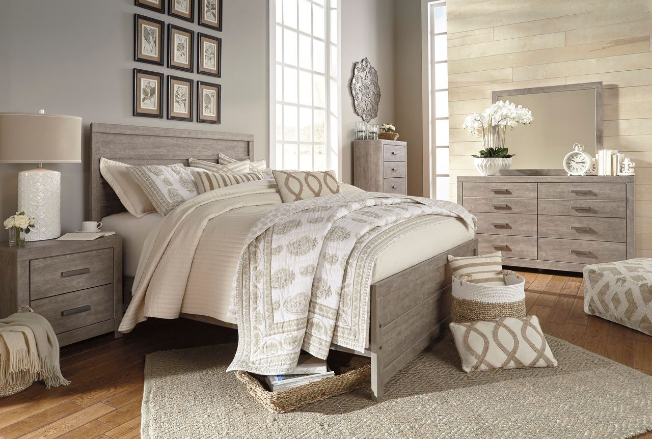 Culverbach Gray Dresser B07031
