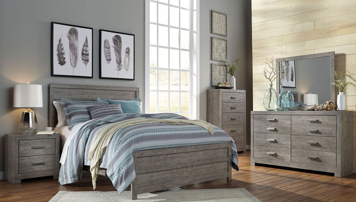 Culverbach Gray Bedroom Mirror B07036