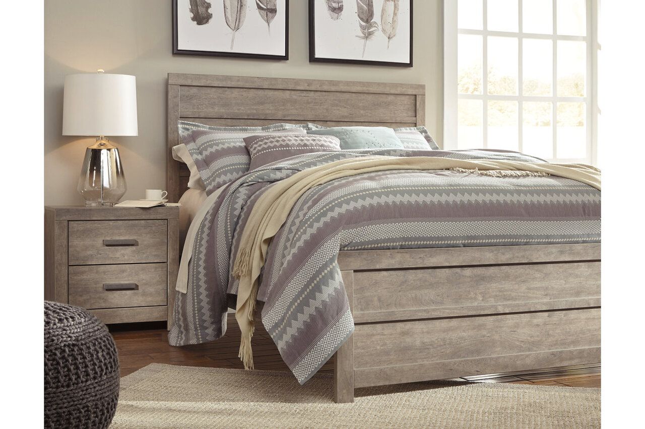Culverbach Grey Queen Panel Bed B070B8