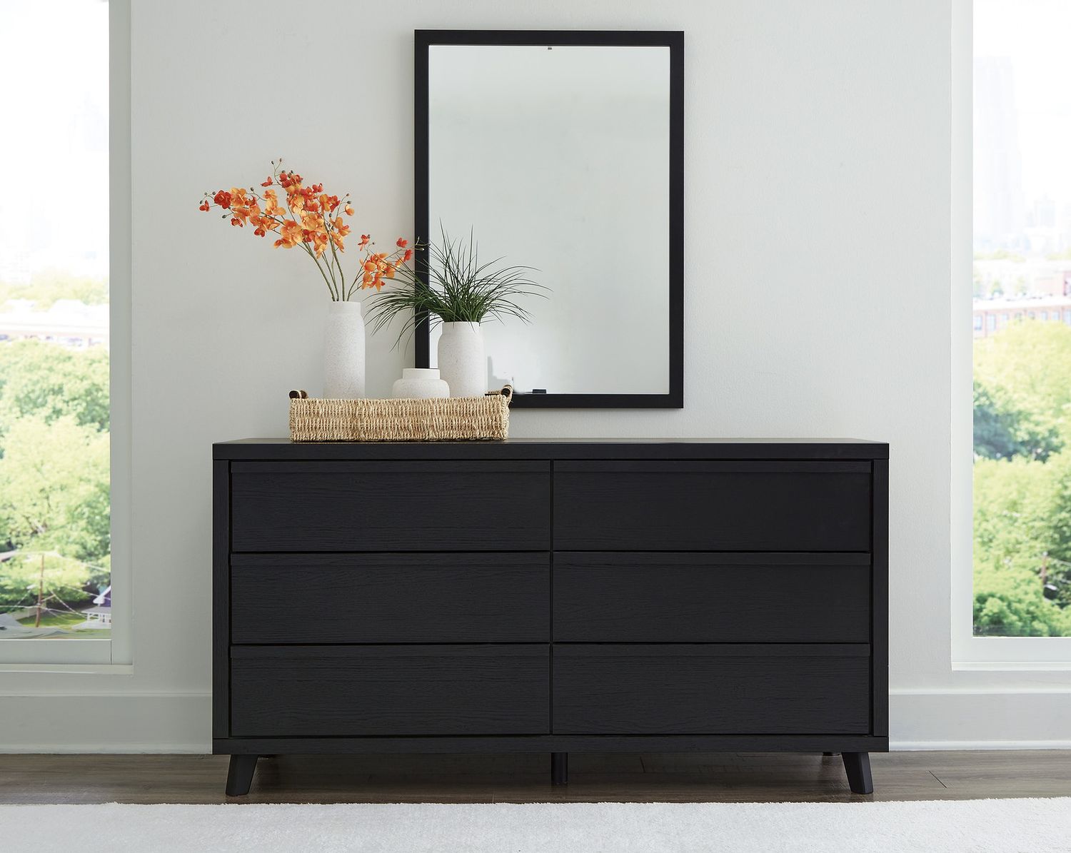 Danziar Black Six Drawer Dresser B1013231