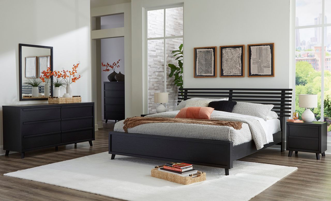 Danziar Black Six Drawer Dresser B1013231