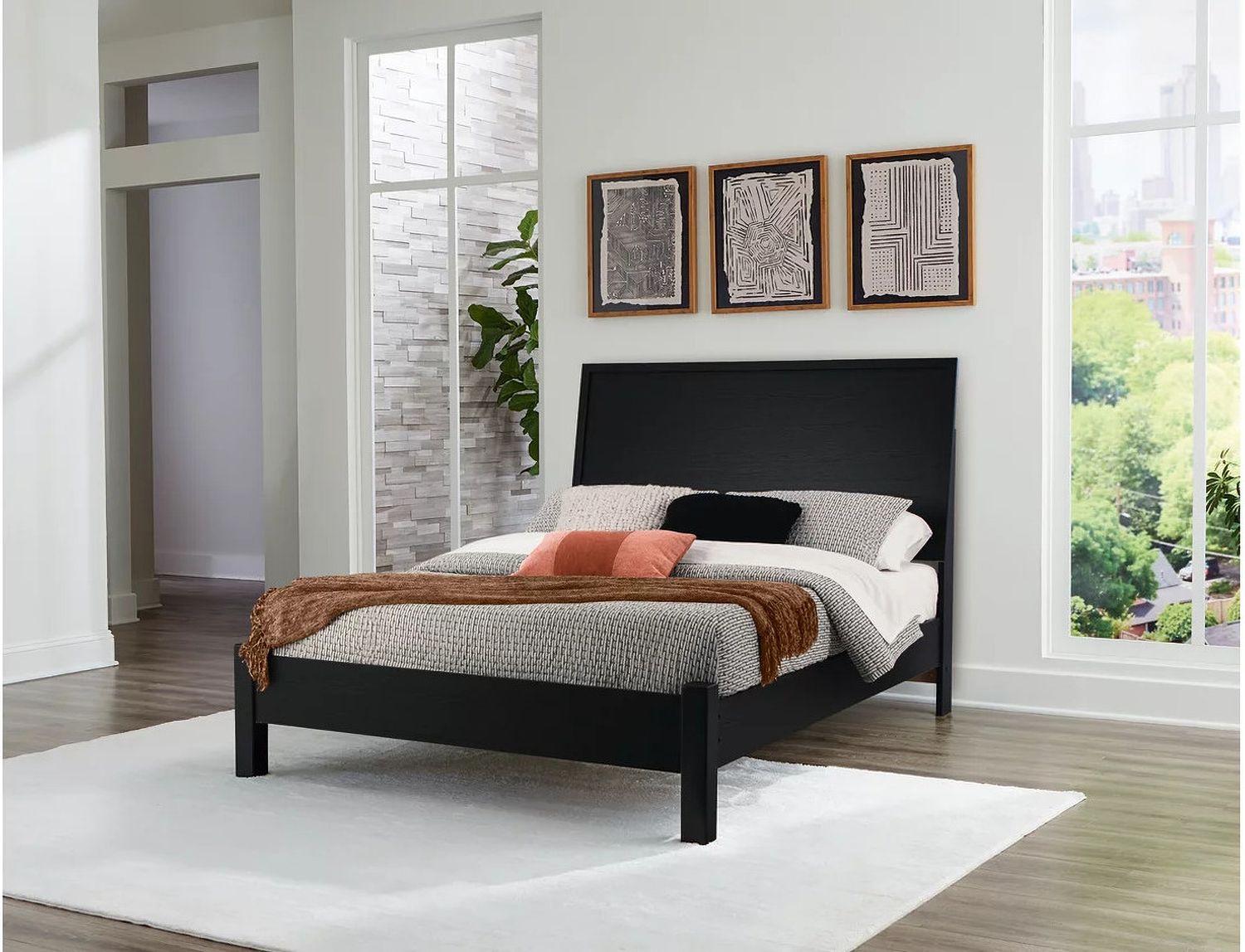 Danziar Queen Panel Bed In Black B1013B5