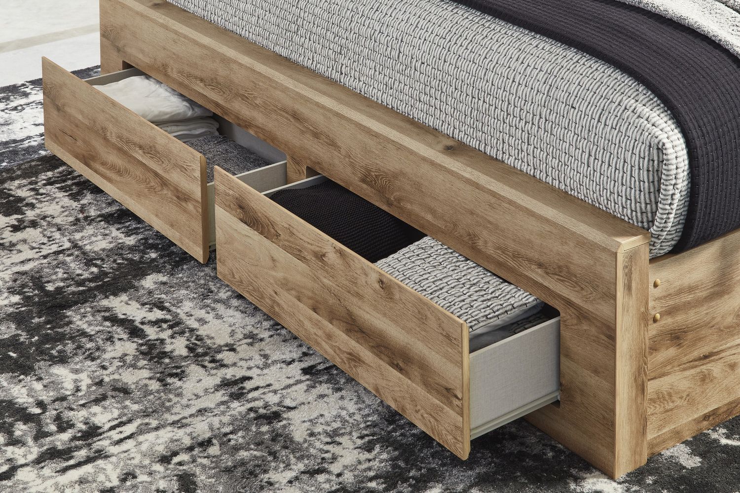 Hyanna King Panel Storage Bed with 2 Under Bed Storage Drawer In Tan B1050B13