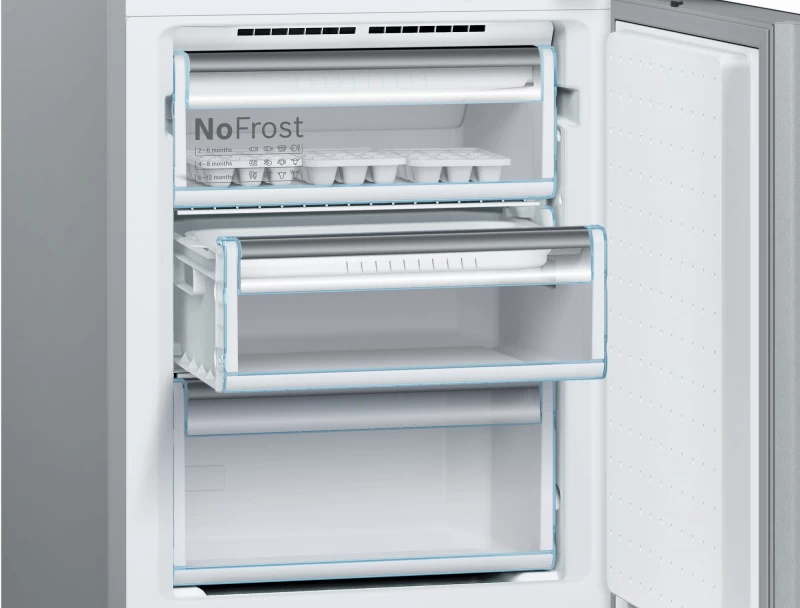 800 Series Free-standing fridge-freezer with freezer at bottom, glass door 23.5'' B10CB81NVB