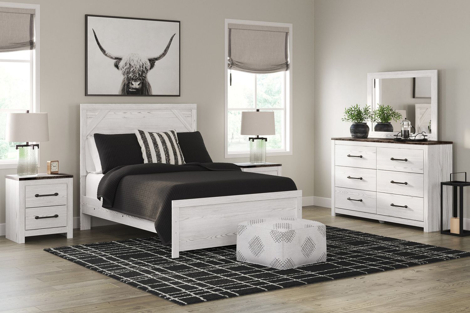 Gerridan White/Gray Dresser B119031