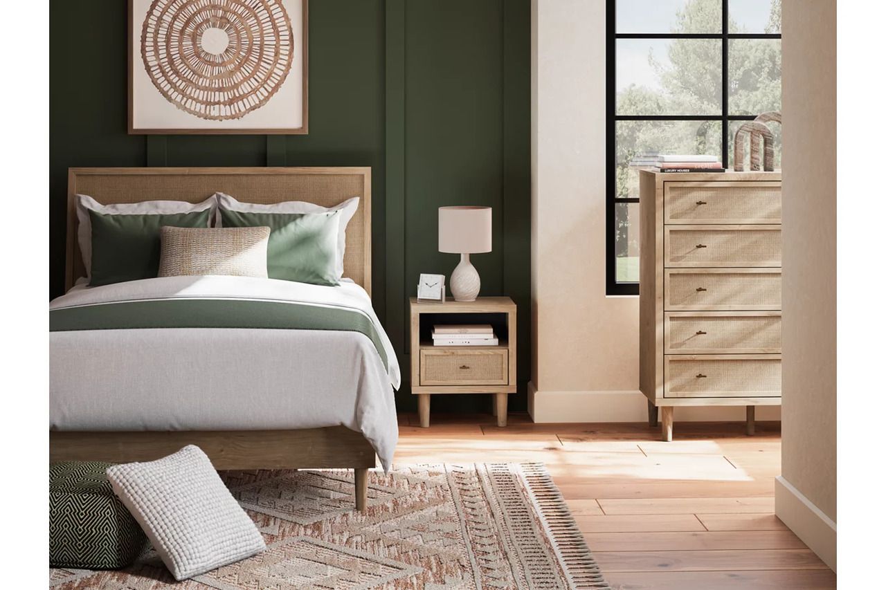 Cielden Queen Panel Bed In Two-tone B1199B3