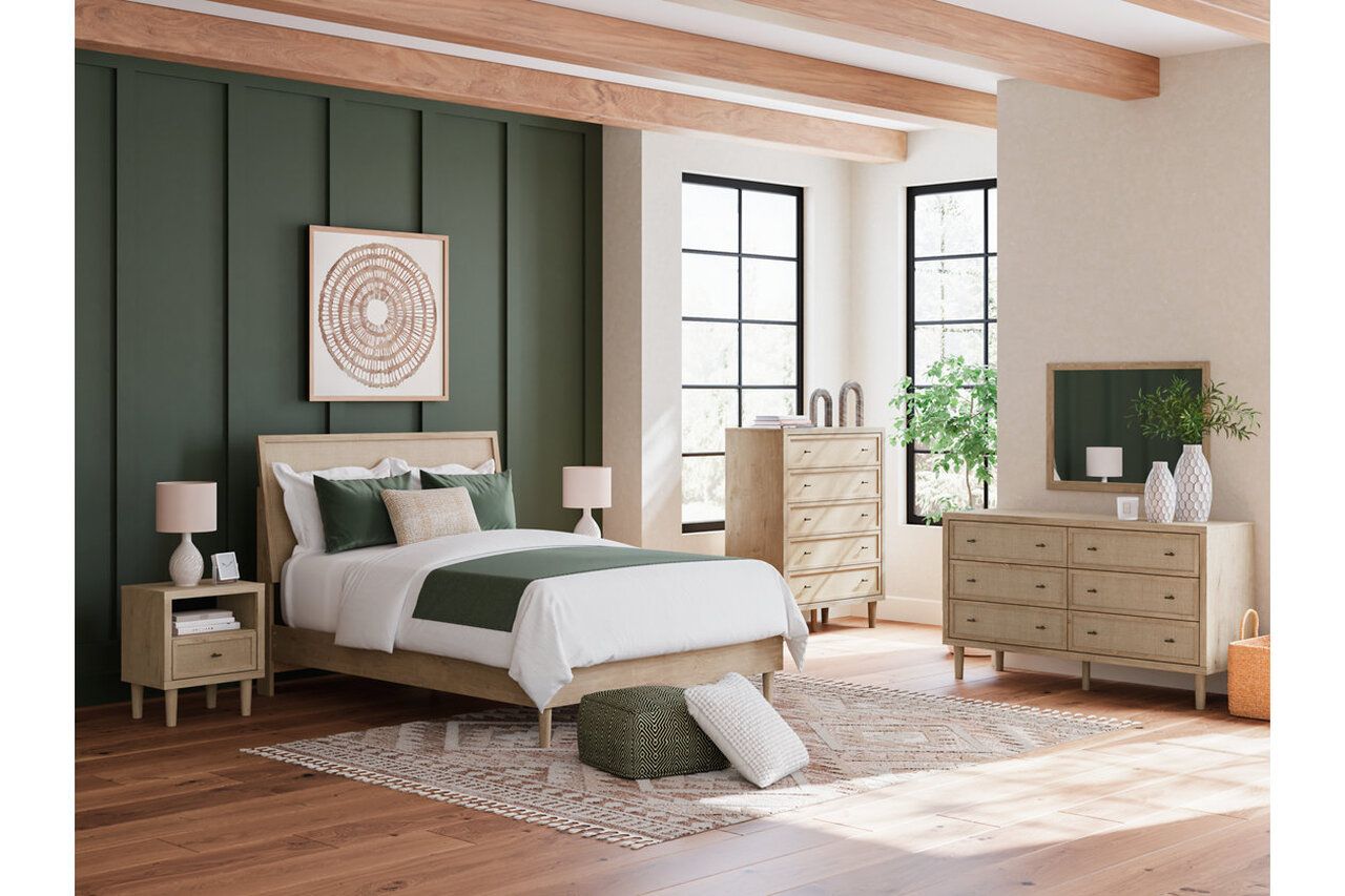 Cielden Queen Panel Bed In Two-tone B1199B3