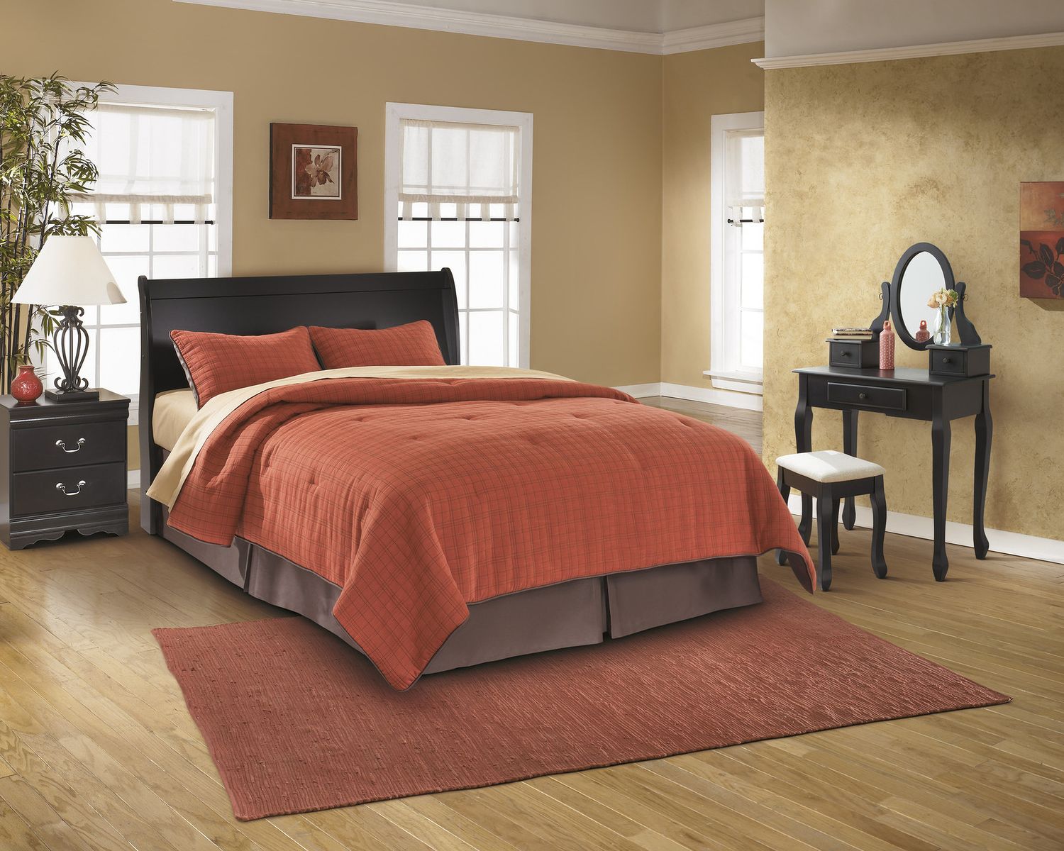Huey Vineyard Black Queen Sleigh Headboard Only B12877