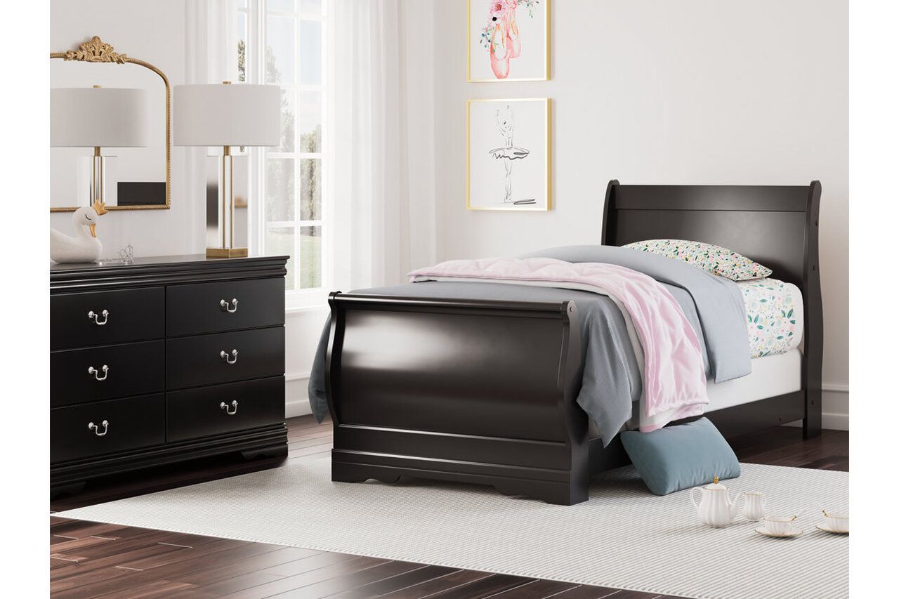 Huey Vineyard Twin Sleigh Bed B128B5