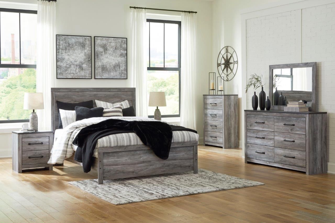 Bronyan Dark Gray Bedroom Mirror B129036