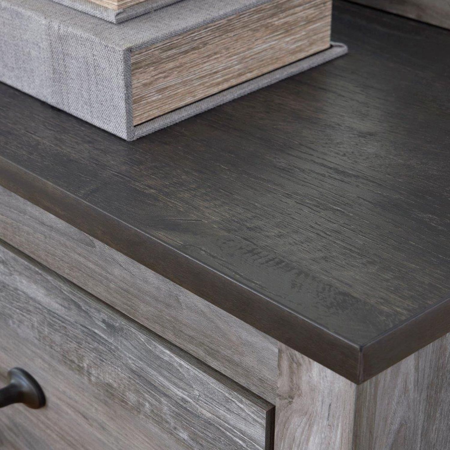 Bronyan Dark Gray Chest Of Drawers B129044