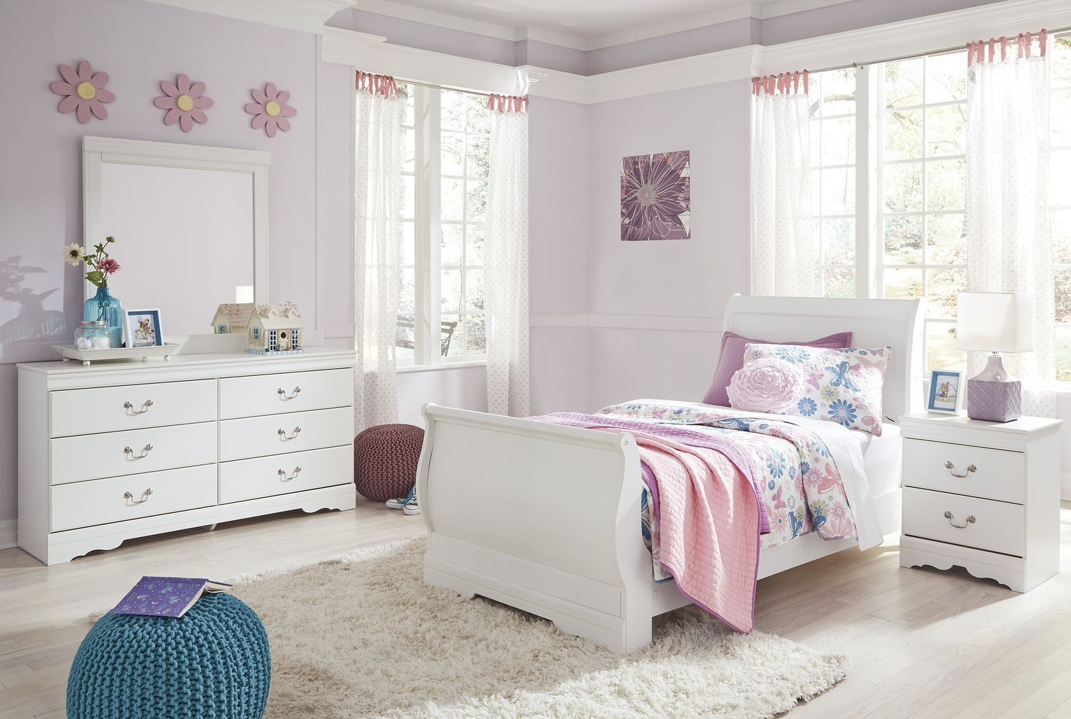 Anarasia White Dresser B12931