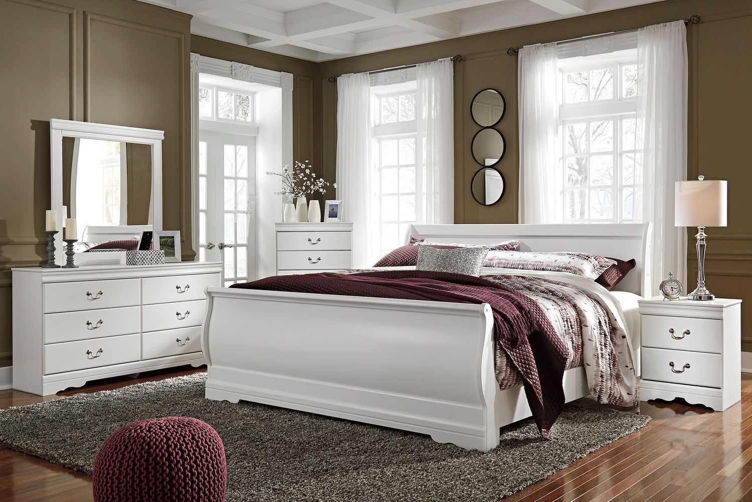 Anarasia White 5 Drawer Chest B12946