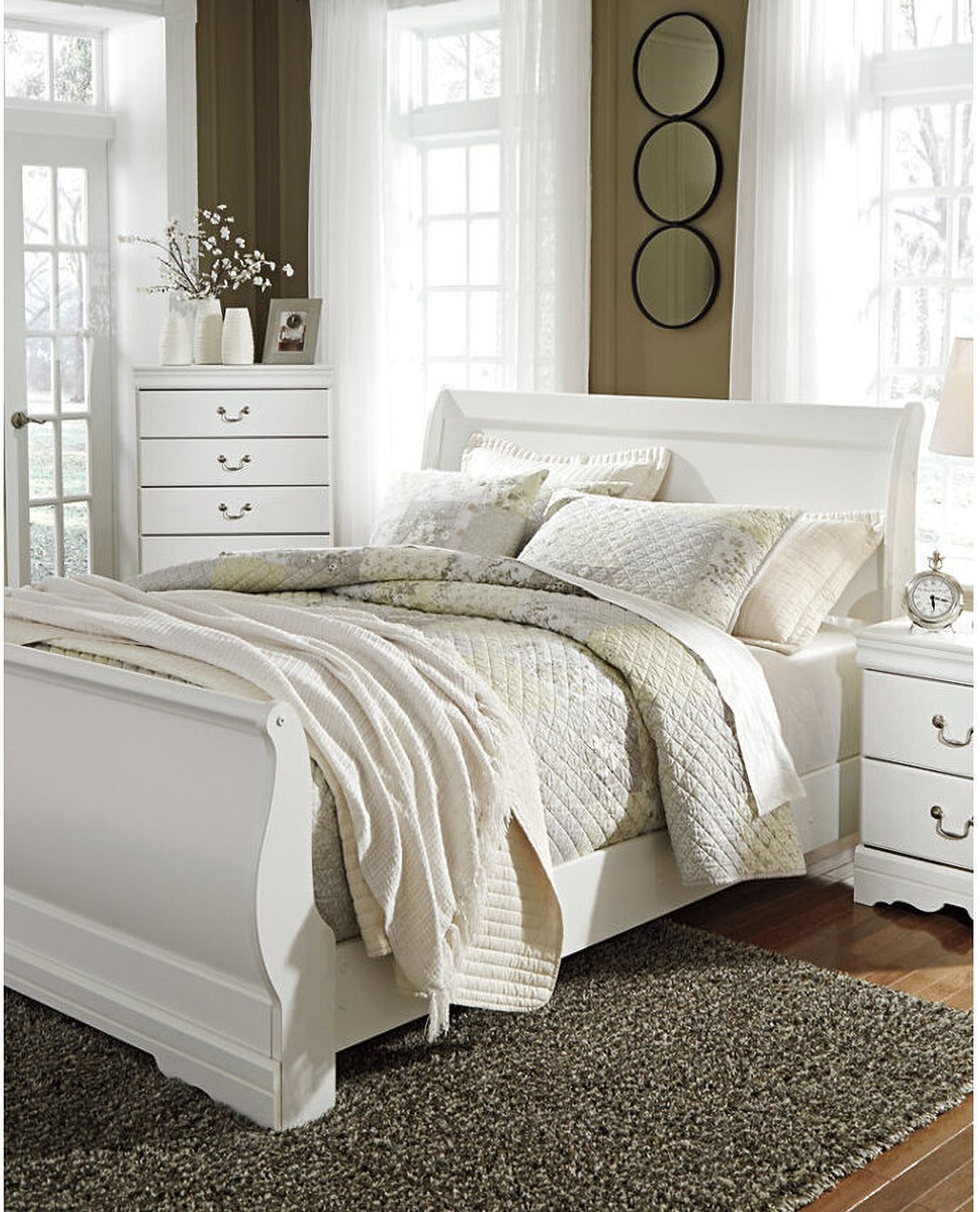 Anarasia White Queen Sleigh Bed B129B4