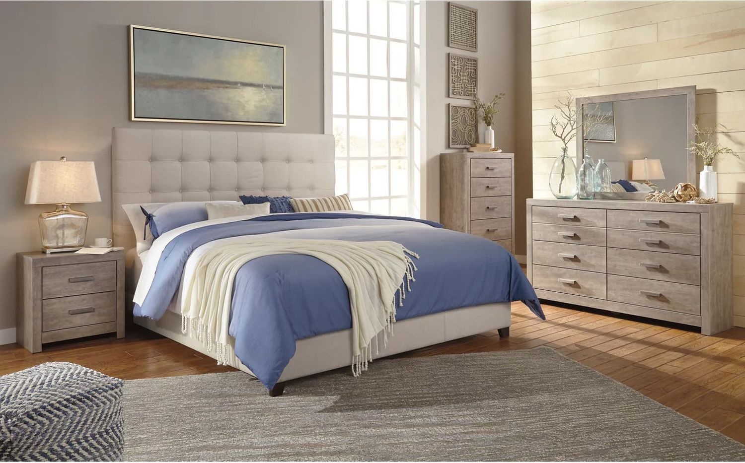 Dolante Queen Upholstered Bed In Beige B130581