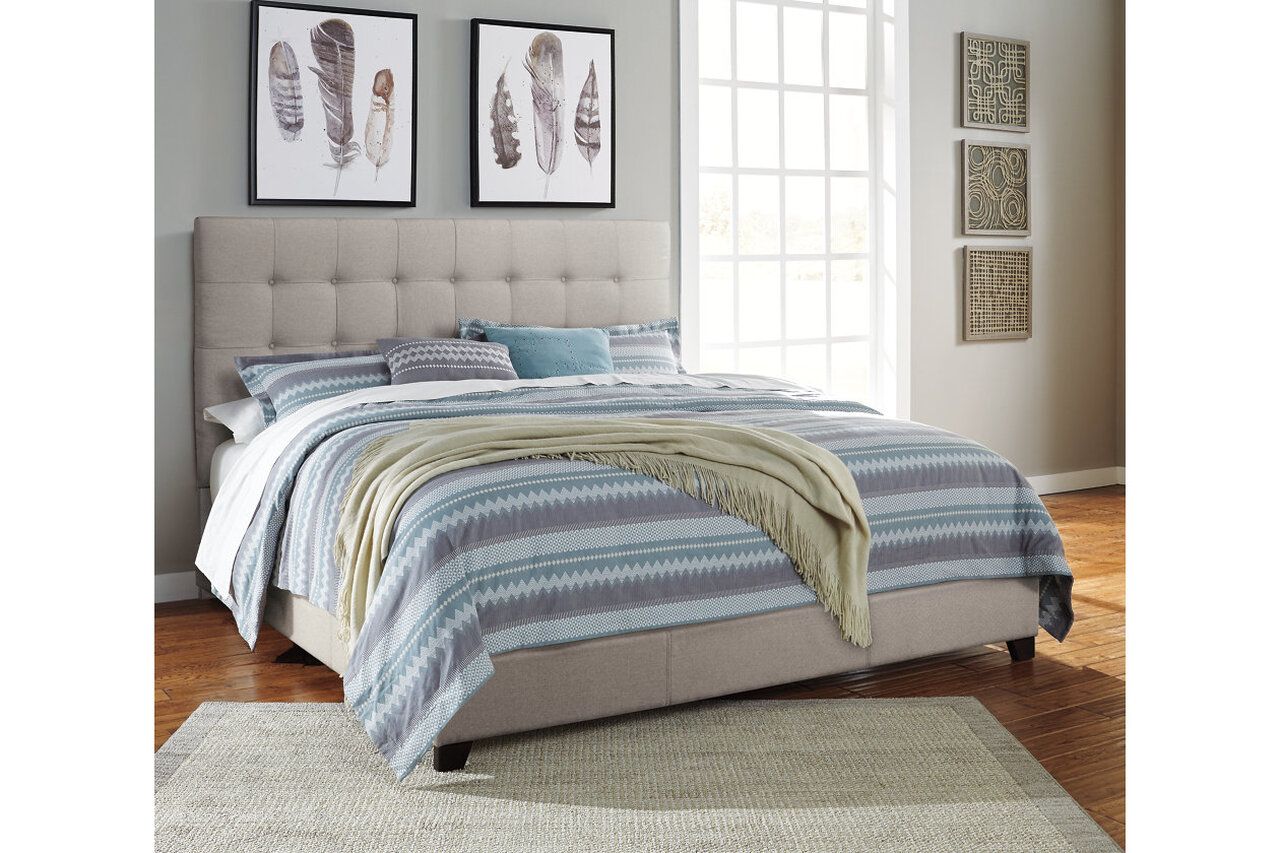 Contemporary Beige Queen Upholstered Panel Bed With Chime 10" Hybrid Plush Bed In A Box Mattress B130581M91X32M69631