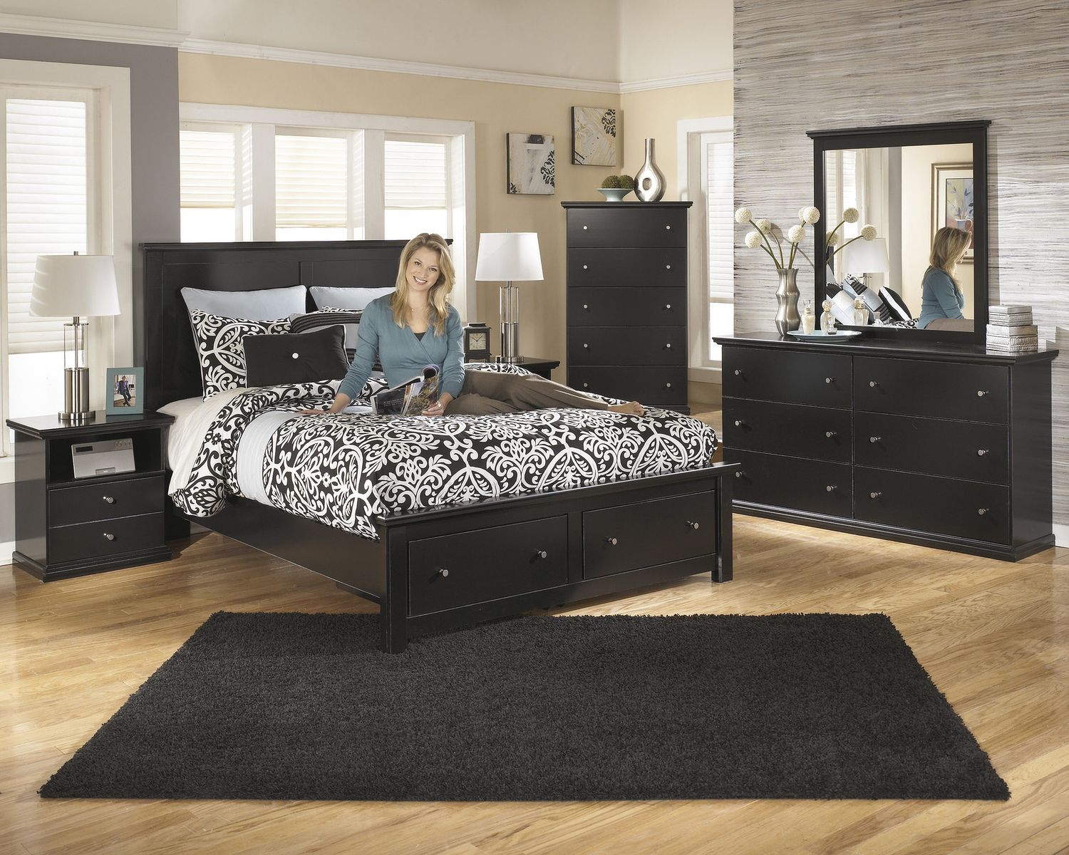 Maribel Dresser B13831