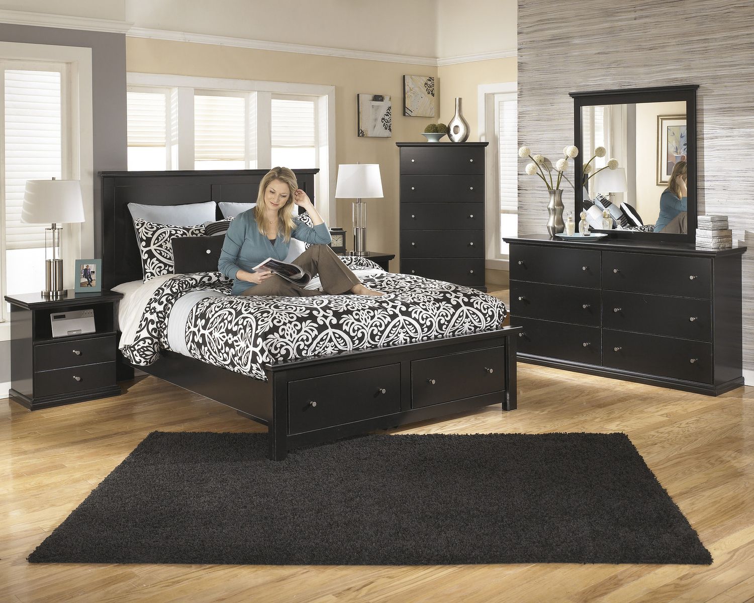 Maribel Dresser B13831