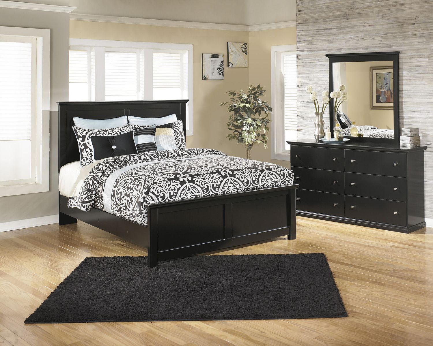 Maribel Dresser B13831