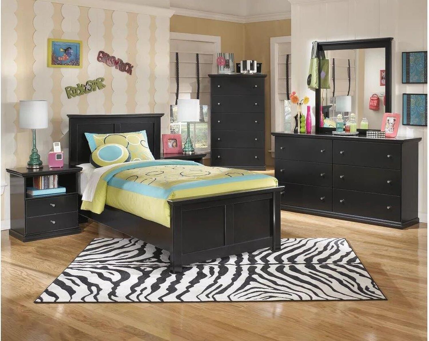 Maribel Chest B13846