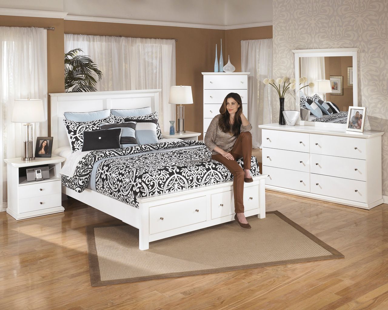 Bostwick Shoals Dresser B13931